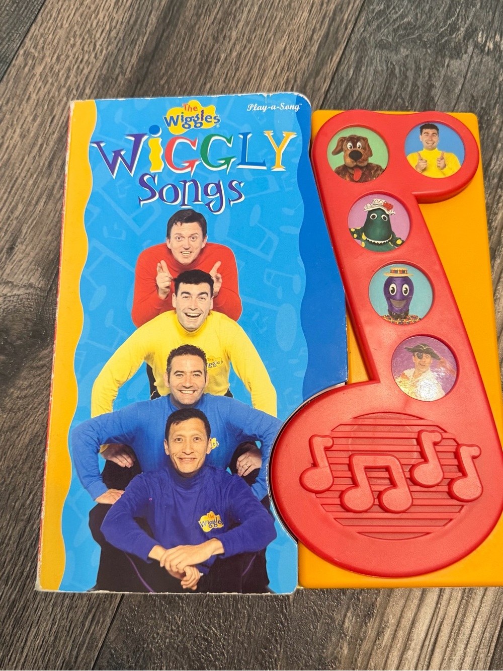 2004 The Wiggles Wiggly Songs Play-a-Song Kids Book Music Toy Red & Yellow